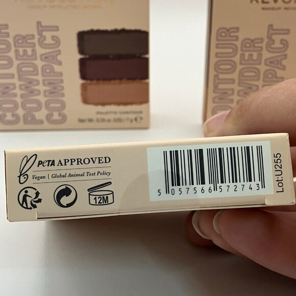 Makeup Revolution Contour Face Powder Compact Deep 0.24 OZ Pack Of 3 Pieces - Picture 3 of 6